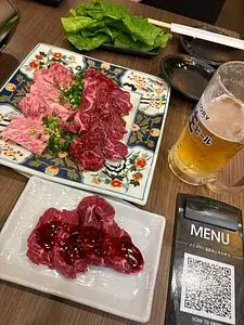 焼肉 海鮮 ニクサカナ 梅田店