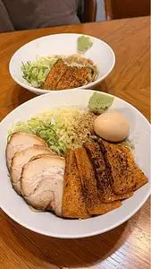 麺屋しらかわ 別邸 岐阜店