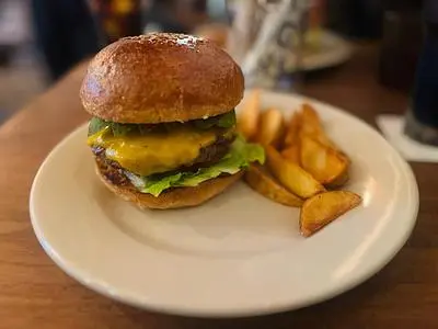 クリッターズバーガー(CRITTERS BURGER)