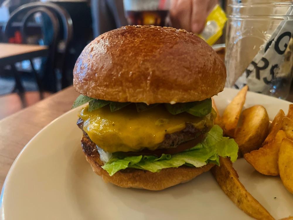 m.i.m.iさんが投稿したクリッターズバーガー（CRITTERS BURGER）に関する口コミの画像