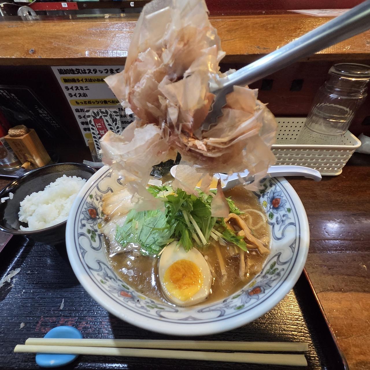 ばらっちゃんさんが投稿したにぼらや 西銀座通り店に関する口コミの画像