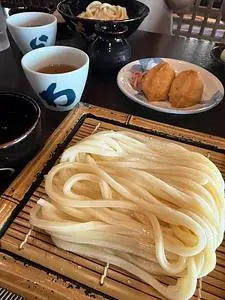 ざいごうどん 本家 わら家(わらや)