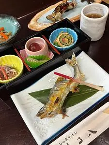 まる八