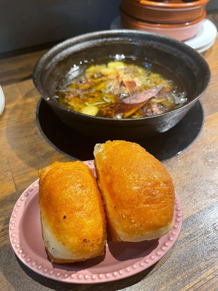しがないサラリーマンさんが投稿したアヒージョ専門店 AJILLO 神田西口店（アジロ）に関する口コミの画像