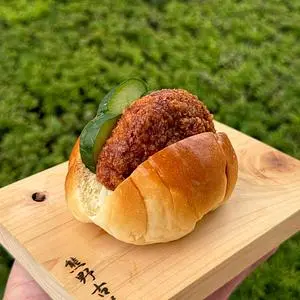 あだち