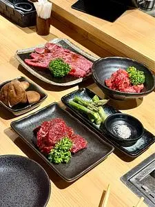 焼肉さんじ 南平岸店