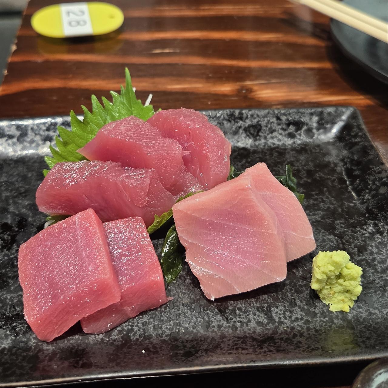 ばらっちゃんさんが投稿したうお左衛門 明石魚ん棚店に関する口コミの画像