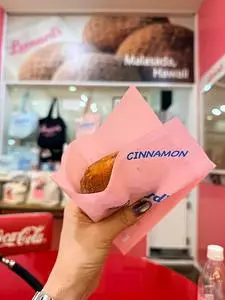 レナーズ 横浜ワールドポーターズ店（Leonard's）