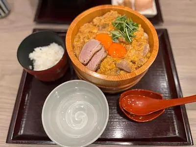 にし家 本店（にしや）