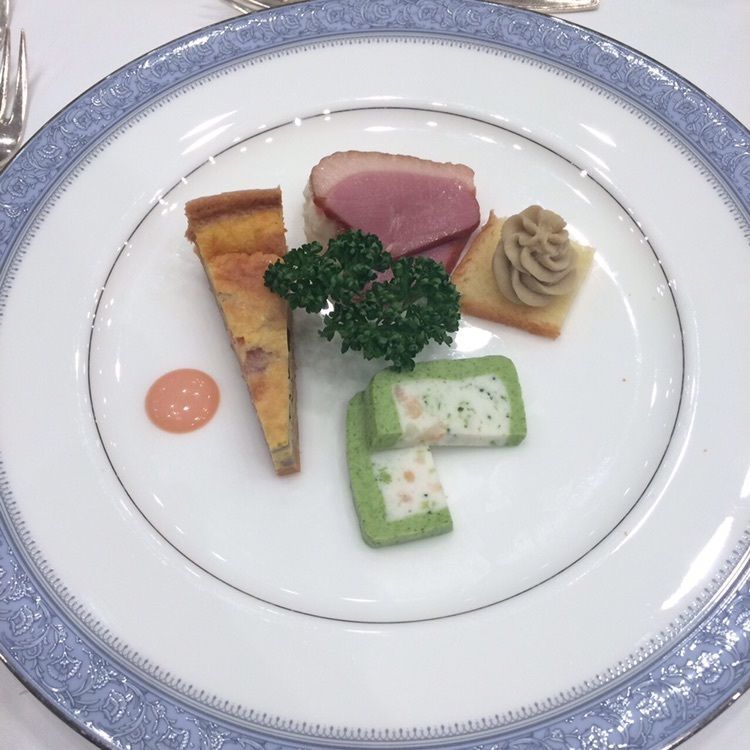 かよこさんが投稿したラ･ベランダ アパホテル＆リゾート〈東京ベイ幕張〉 （Restaurant LA VERANDA）に関する口コミの画像