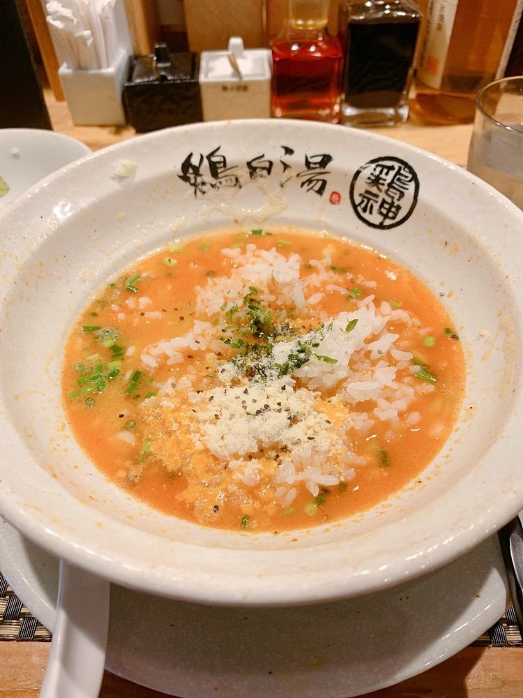 み〜のさんが投稿したらーめん 泉鶏白湯 鶏神（イズミトリパイタントリジン）に関する口コミの画像