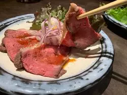 【肉食女子会】女子4人のヒミツの夜。食べる→喋る→安いの◎タイムを徹底レポ