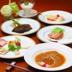 宴会やランチに持って来い！馬車道の上海料理屋「上海酒家 岳」