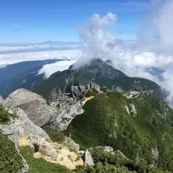 絶景登山に挑戦！山梨にある日本百名山のひとつに行こう