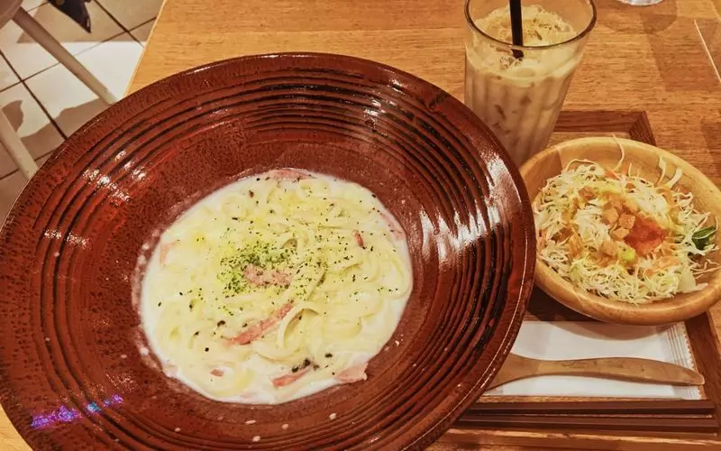 変わり種のうどんもいただける！ 1枚目