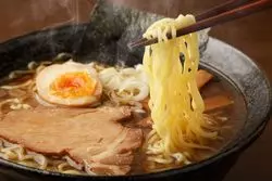 神保町のラーメン屋16選！二郎や黒須などおすすめの行列店をご紹介
