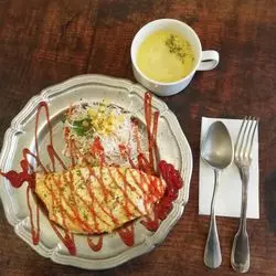 栄の隠れ家カフェで食べれる♪名古屋のインスタ映えオムライス