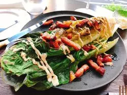 お仕事帰りの丸の内デート♡センス抜群なお洒落ビストロに大満足♪