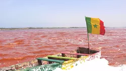 死海だけじゃない！水面でぷかぷか体験ができちゃうスポット3選♡