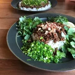 大阪・北浜×スパイスカレー☆常に話題のお店を3店ご紹介
