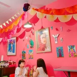 メキシコ屋台の定番！くるくる回る鶏の丸焼きを大阪の梅田で♡
