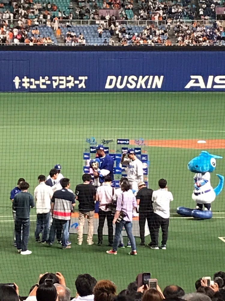 ナゴヤドームへ野球観戦の画像