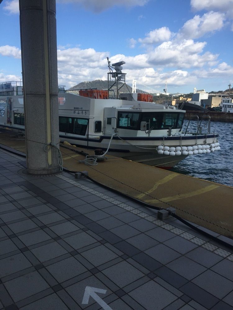 船に乗って下関へ🛥市場や食堂がたくさんありますよー⑅◡̈*の画像