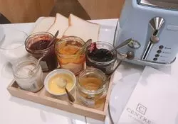 銀座で大人気！行列のできる食パン専門店で食パン食べ比べ！