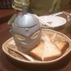 ウルトラ怪獣に会える居酒屋さん！？川崎にある「怪獣酒場」