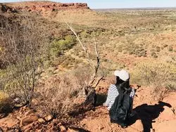 オーストラリアで絶景を♪Kings Canyonでリムウォーク！