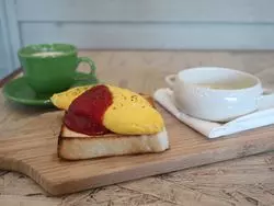 【大阪】朝から活力を！アレンジトーストを楽しめるカフェ☆