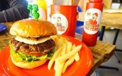カスタム自由♡東京でハンバーガーを食べるならここ