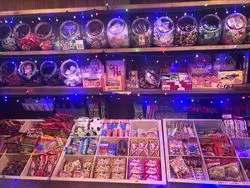 懐かしいあの頃に戻れる？！駄菓子バー！
