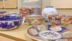 陶器が刻んだ歴史を感じて…。大阪で骨董たちとの時を超えた出会い