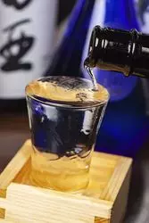 【日本酒で日本1周︖︕】47都道府県の日本酒が揃う新橋の「魚焼男 弐」に集え︕