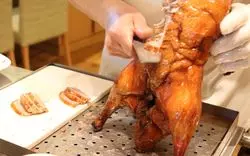 銀座でこの価格はズルい。【北京烤鴨店 銀座店】は北京ダックも食べ放題って本当？