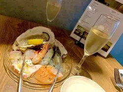  【三軒茶屋】ゴロっと贅沢に海鮮鍋！スペイン料理が味わうならココ！