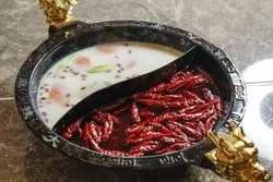 【中国の教え】本場の中華はココで食え！「麻辣大学 晴海トリトン店」の絶品料理