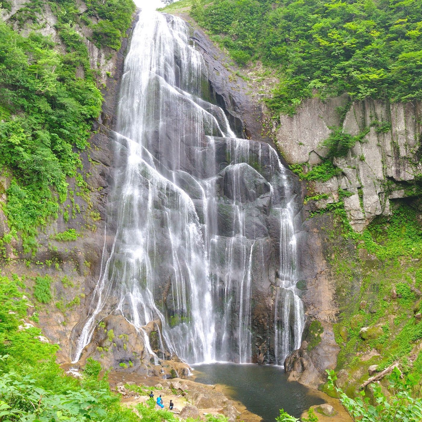 【秋田】恋愛成就のパワースポット♡悲恋伝説の滝「安の滝」の画像