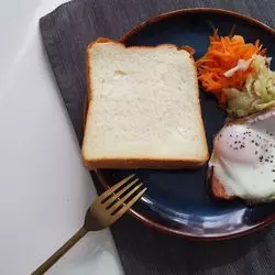 しっとりふかふか！千駄木にできた高級食パン専門店「真打ち登場」