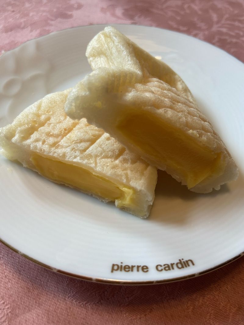 ローソンの 白いたいやき 実食レポ もちもちの生地が絶品 Aumo アウモ