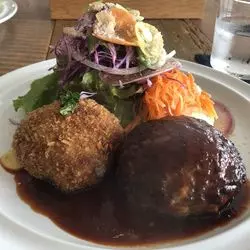 【大阪・箕面】わざわざ訪れたい！おしゃれでかわいい洋食店♪