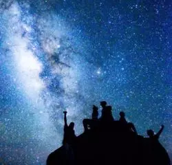 沖縄・波照間島だからこそ！！神秘的に広がる「満天の星空」☆