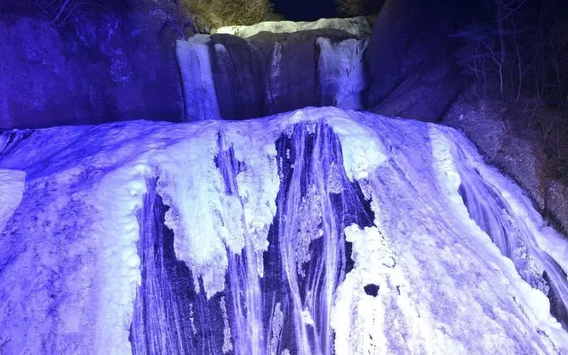 袋田の滝の絶景「氷瀑」 1枚目