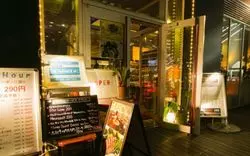 「Grand Cru Glamorous Blue」で音楽とグルメを贅沢に♪