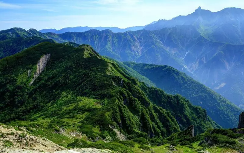 首都圏からもアクセスしやすい登山スポットがたくさん！ 1枚目