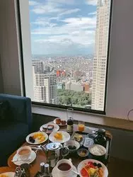 地上170m！京王プラザホテルのクラブラウンジが素敵すぎる♡
