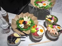 【原宿】野菜たっぷり♡フォトジェニックなハワイ発サラダ専門店