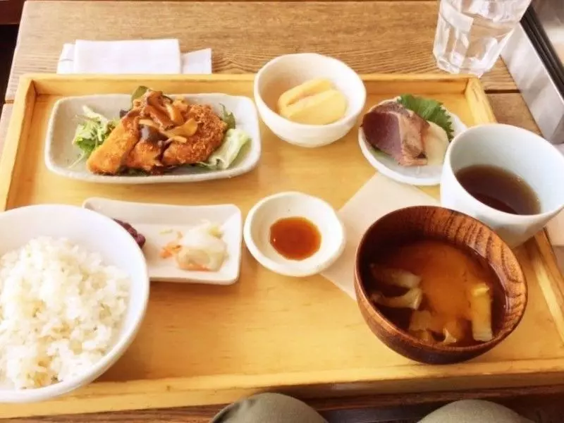 表参道 おしゃれで安いディナー12選 値段も雰囲気も妥協なし Aumo アウモ 表参道 おしゃれで安いディナー12選 値段も雰囲気も妥協なし Aumo アウモ