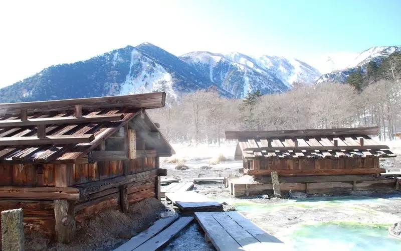 9. 観光ついでにリフレッシュ！日光の日帰り温泉は「湯元温泉」	 1枚目